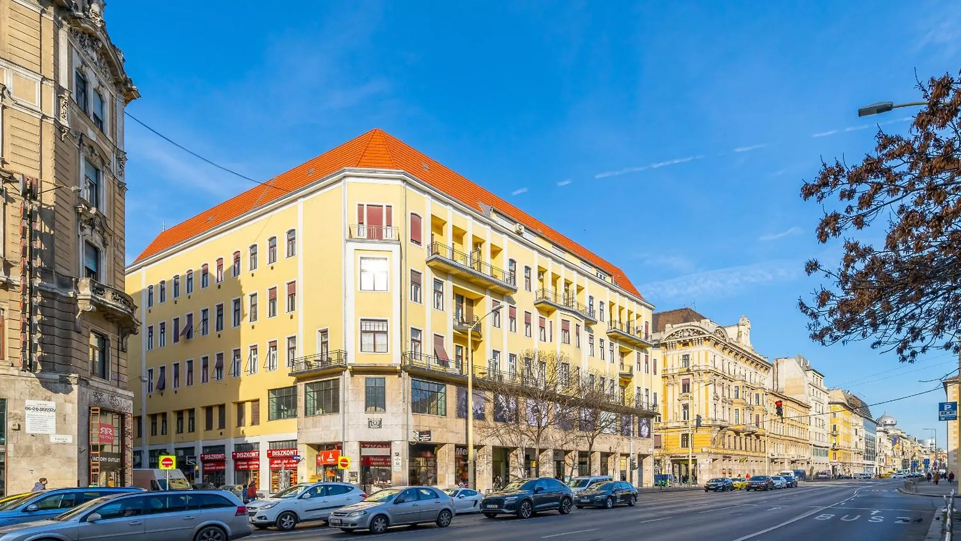 Apartment Time Out Suites With Terrace - R30 Budapest Hungary