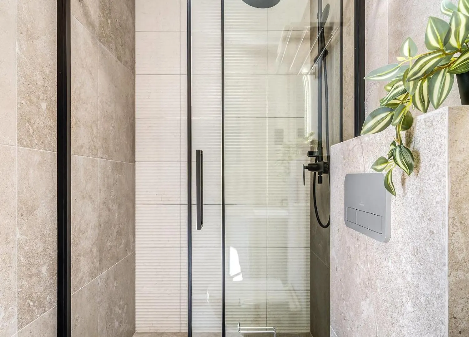 Time Out Suites With Terrace - R30 Budapest Apartment