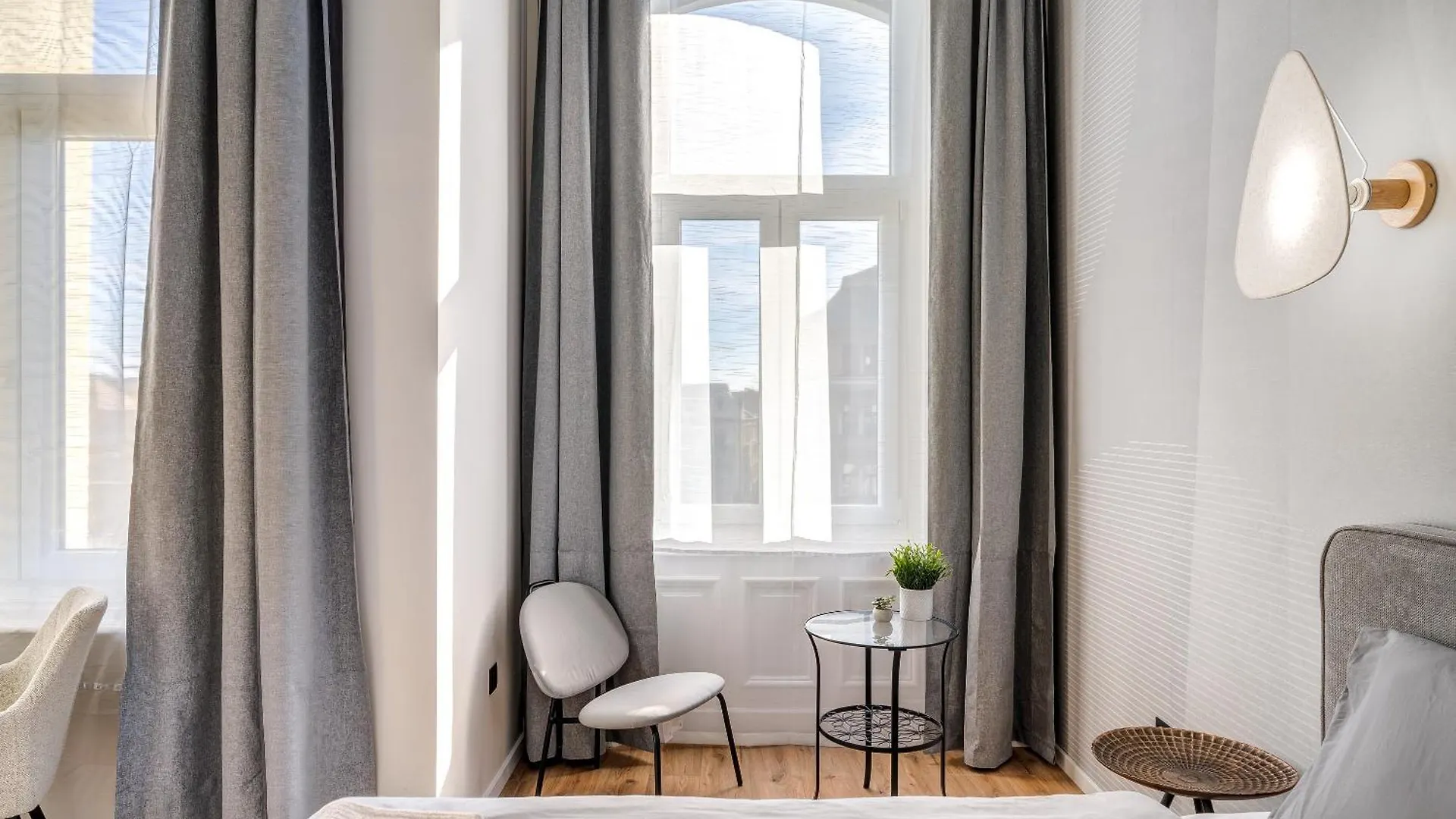 Time Out Suites With Terrace - R30 Budapest Apartment