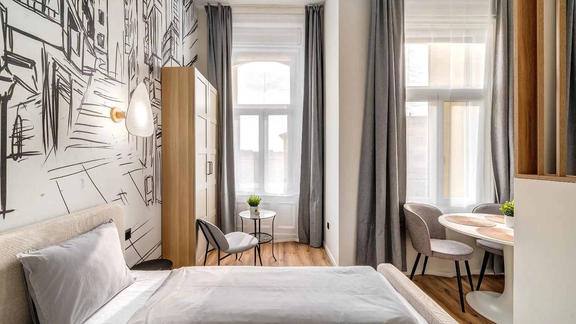 Time Out Suites With Terrace - R30 Будапешт 0*,