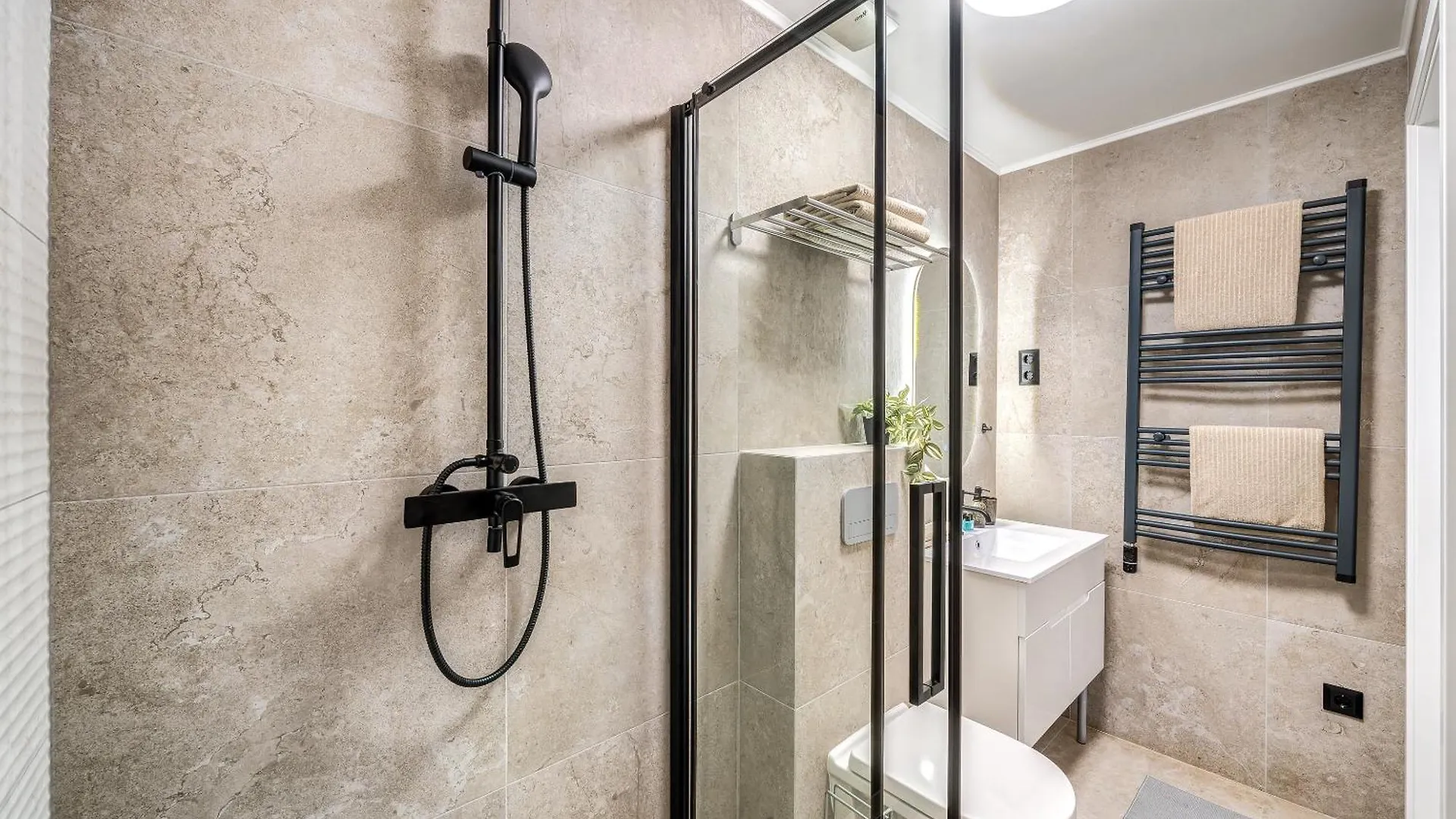 Time Out Suites With Terrace - R30 Будапешт 0*,  Венгрия